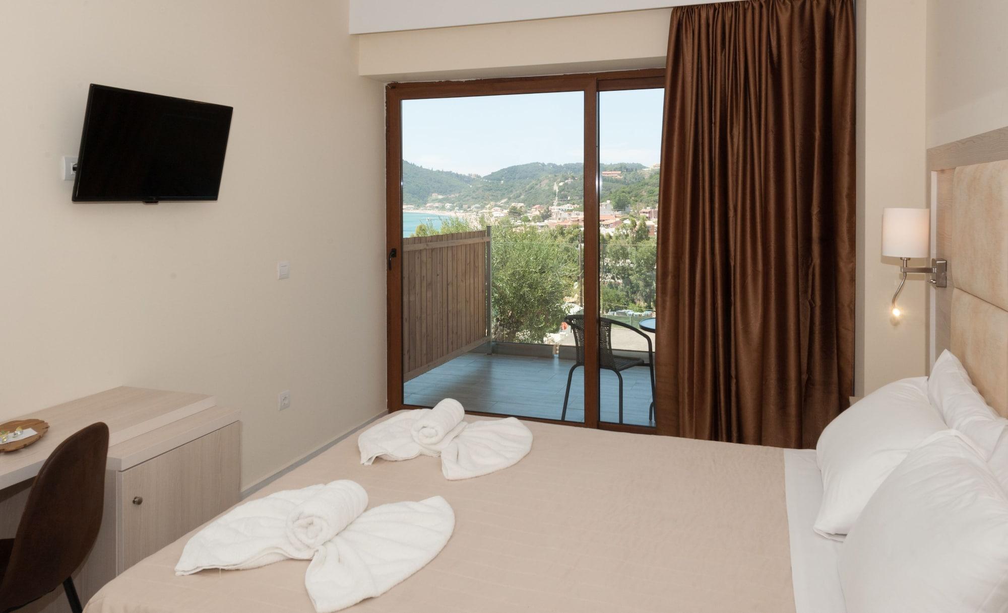 Porto Demo Hotel (Adults Only) Agios Georgios Pagon Buitenkant foto